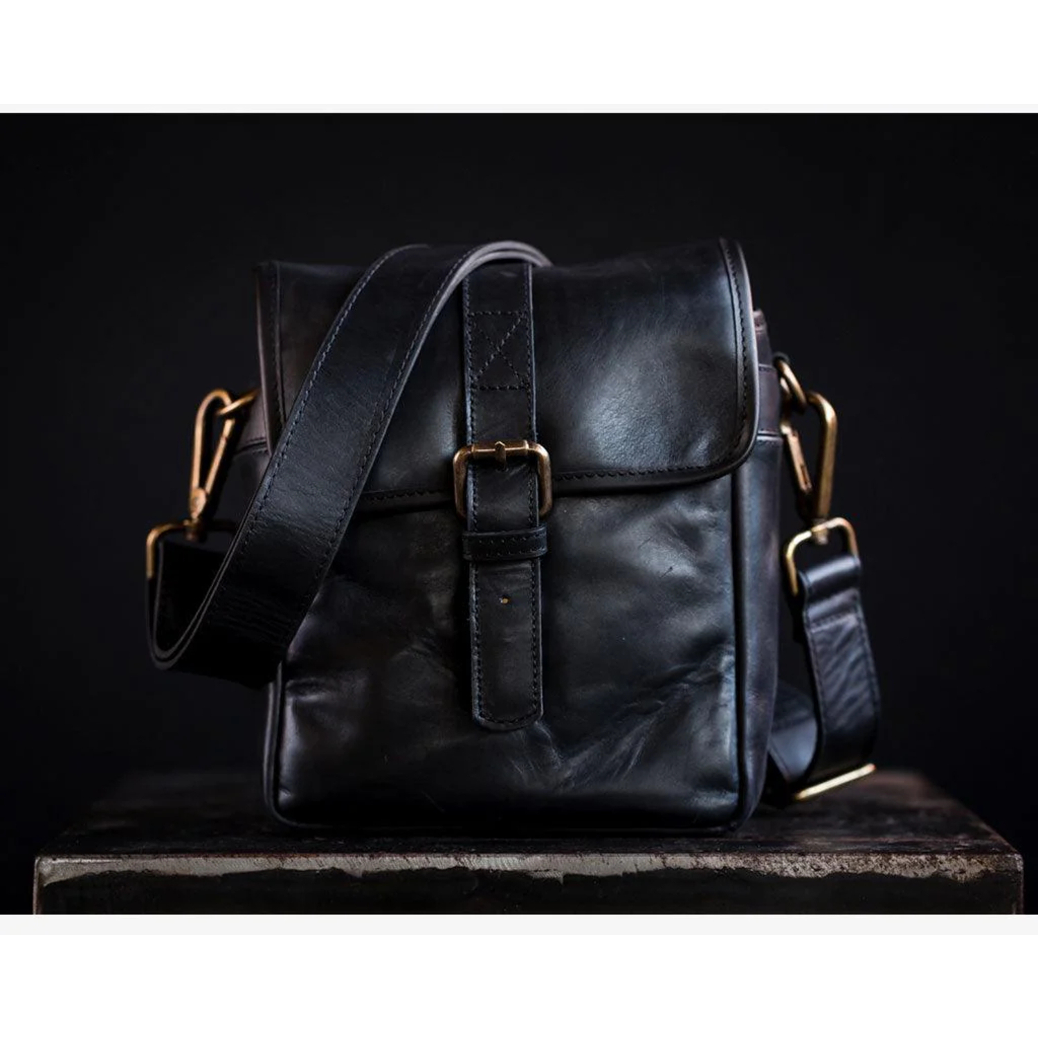 Bronkey Berlin Camera Bag Full Leder Black