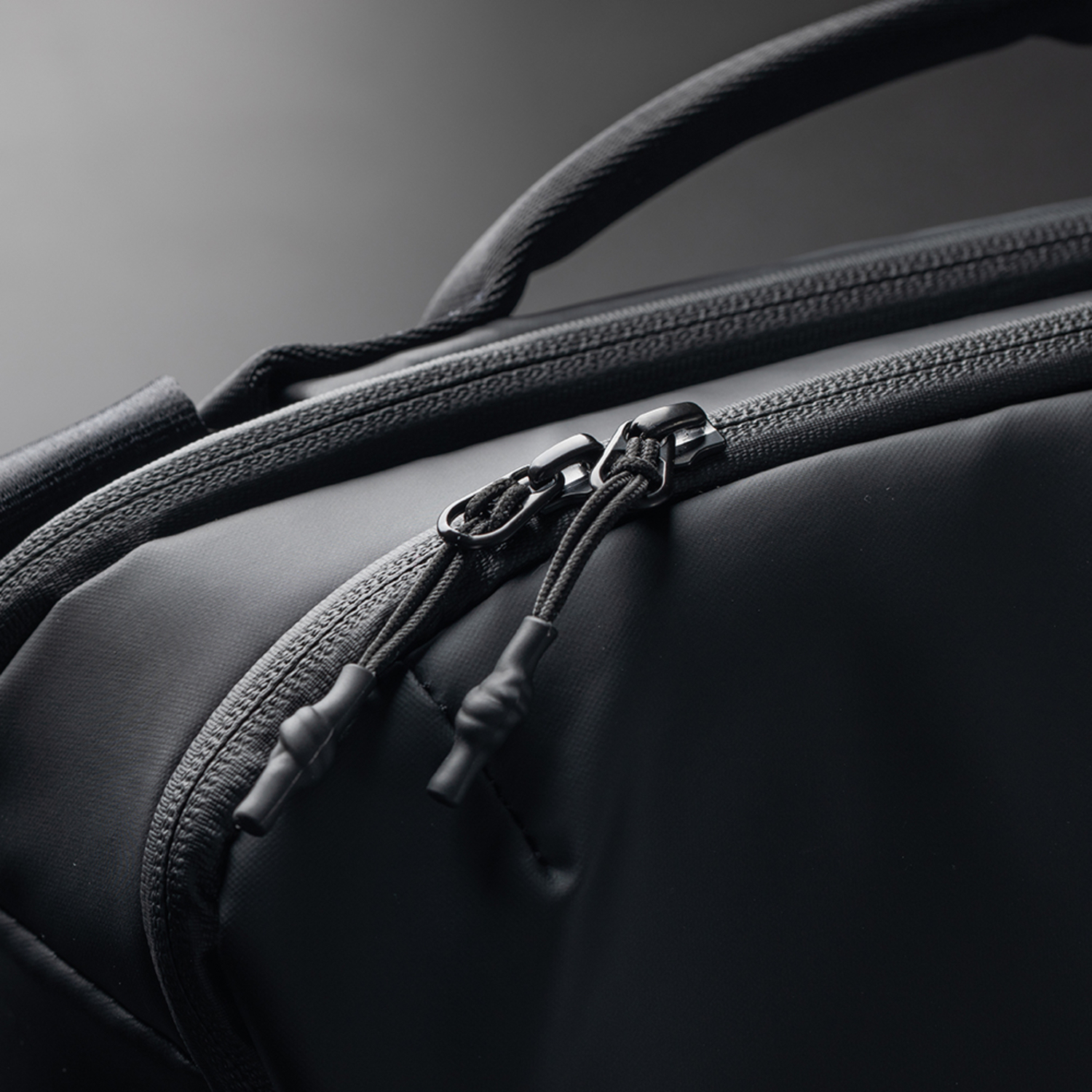 PGYTECH OneGo Schultertasche 10L (Obsidian Black)