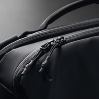 PGYTECH OneGo Schultertasche 10L (Obsidian Black)