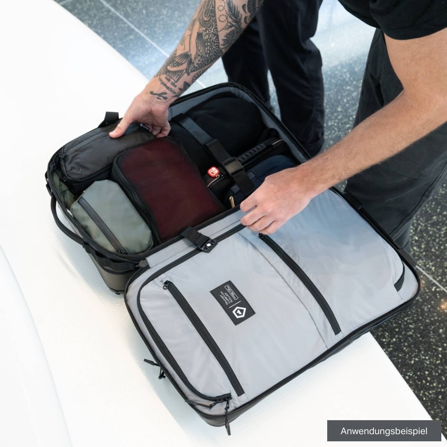 WANDRD Transit Carry-On Roller schwarz Essential+ Bundle