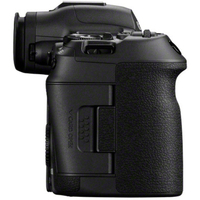 Canon EOS R5 Mark II mit EF-EOS R Bajonettadapter