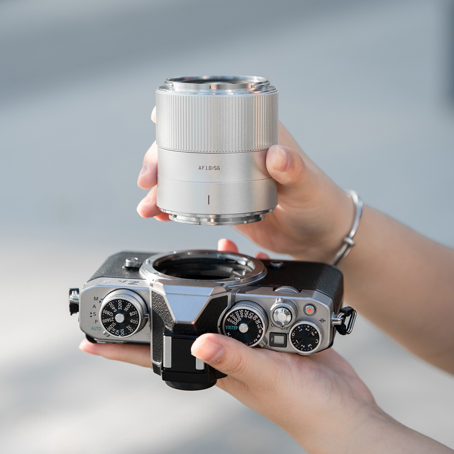 TTArtisan AF 56mm F1.8 für Nikon Z silber (APS-C)