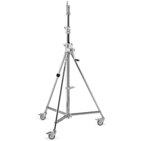 Manfrotto Avenger Wind Up Stativ CS 3,9m LowBoy 2R mit gebremsten Rollen
