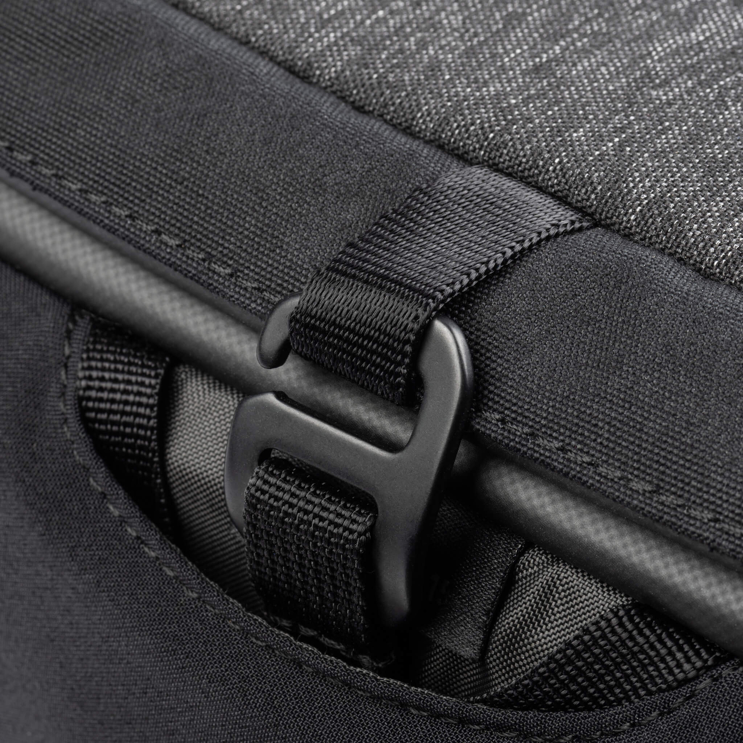 thinkTank SpeedTop 10 Graphite