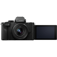 Panasonic LUMIX DC-G100D mit LUMIX G VARIO 12-32mm F3.5-5.6 Asph. OIS und LUMIX G Vario 45-150mm F4-5.6 OIS