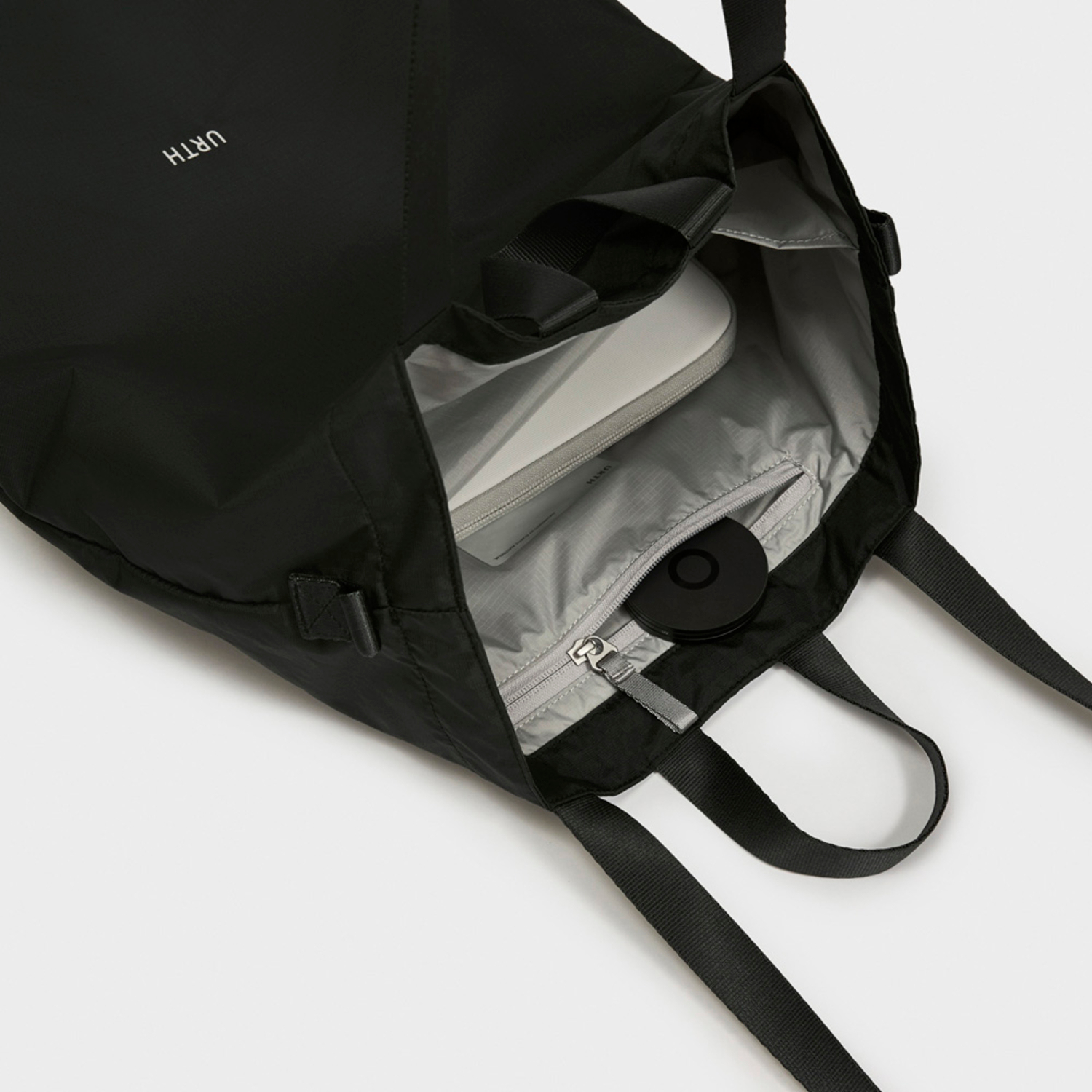 Urth Aerolite Tote