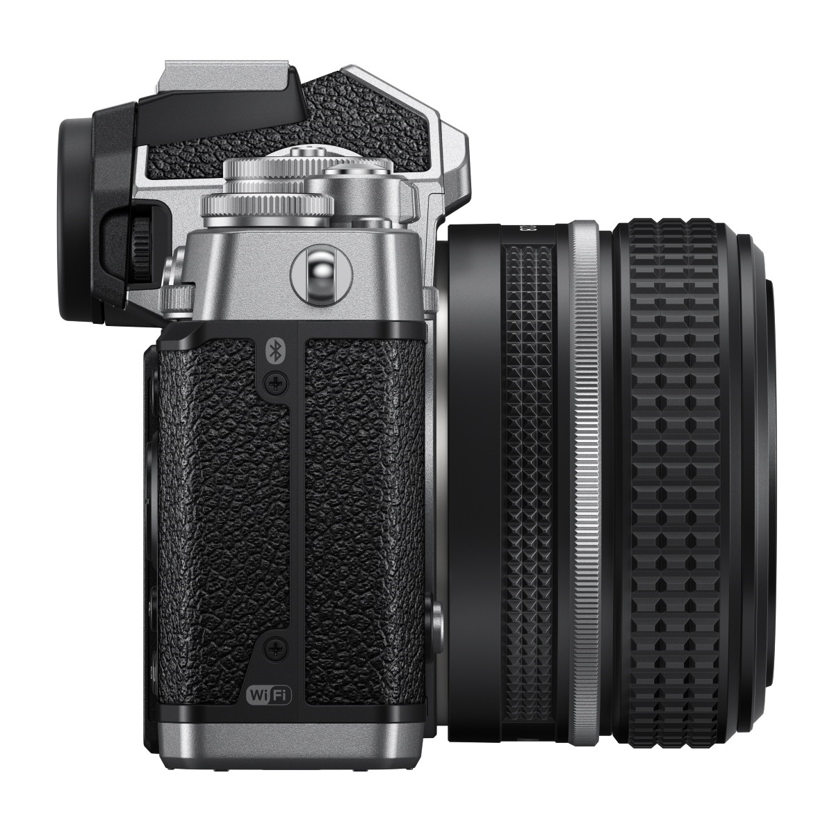 Nikon Z fc mit NIKKOR Z 28mm F2.8 Special Edition