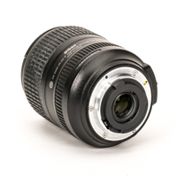 Nikon AF-S DX NIKKOR 18-300mm F3.5-6.3G ED VR gebraucht