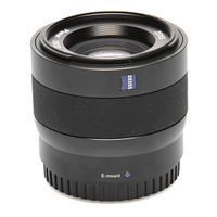 Zeiss Touit 32mm F1.8 für Sony E-Mount gebraucht